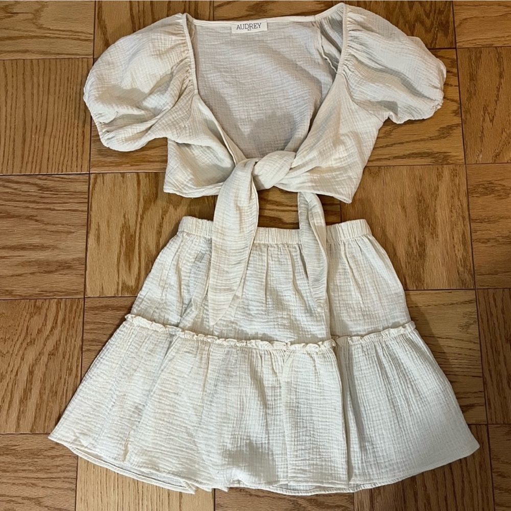 Aubrey 3 + 1 Set